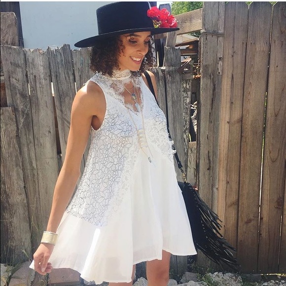 LF White Lace Tunic Size S