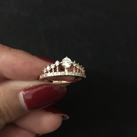 Princess Tiara Ring - Picture 4 of 4