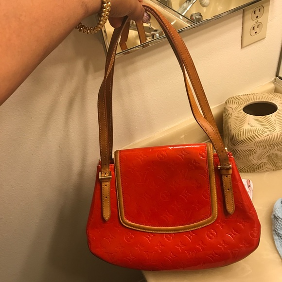 Louis Vuitton purse