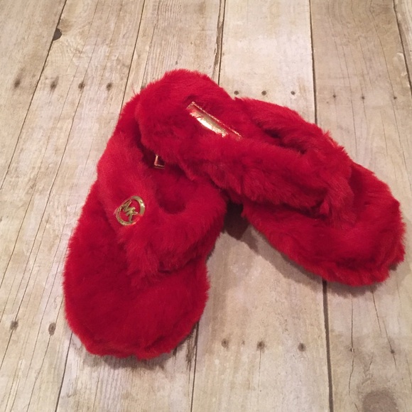 Michael Kors Shoes - 🎈LAST CALL🎈MICHAEL KORS red  NWT size 6 slippers