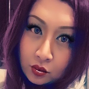 Meet your Posher, Violet