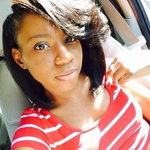 Meet your Posher, Candace