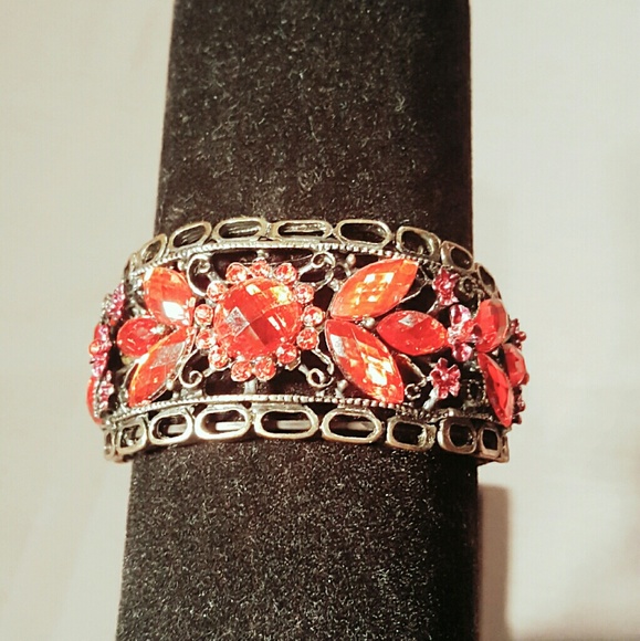 RUBY RHINESTONE CUFF - Picture 4 of 6