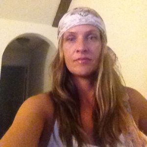 Meet your Posher, Monika