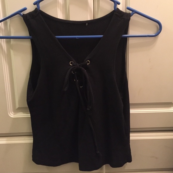 lace up crop top, size small