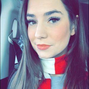 Meet your Posher, Halle