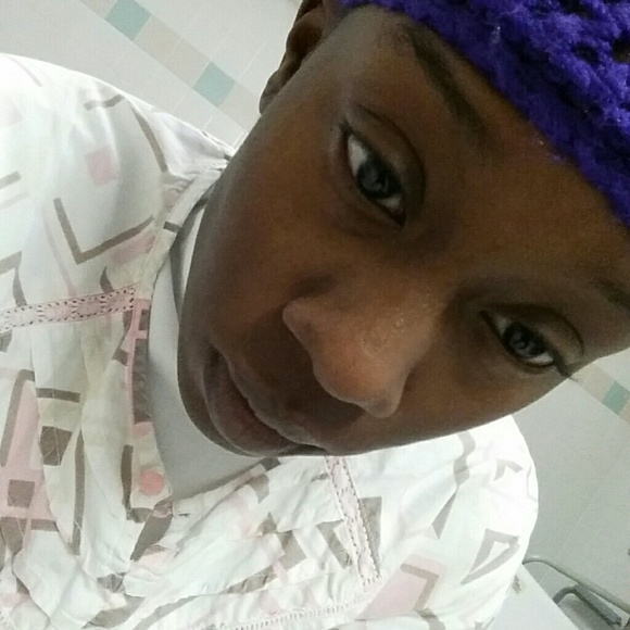 Meet your Posher, Cybill