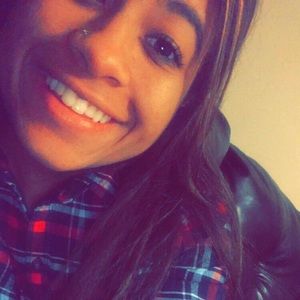 Meet your Posher, Sabrina