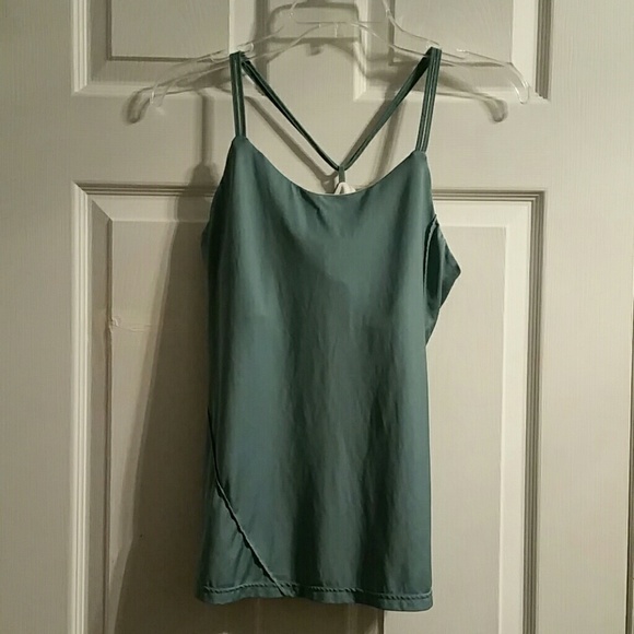 MOUNTAIN HARD WEAR ATHLETIC BUILT IN BRA TANK TOP