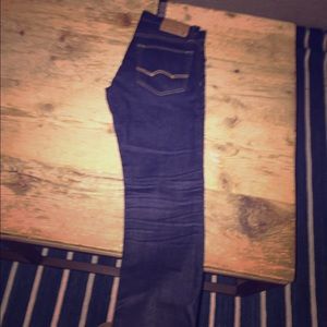New American Eagle jeans