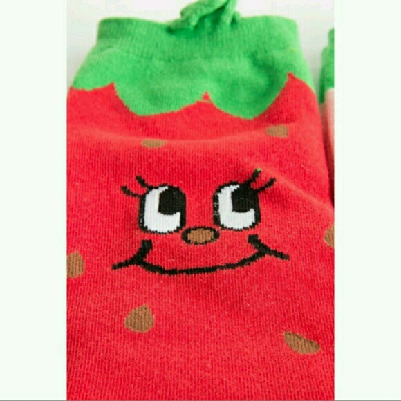 cute strawberry socks - Picture 2 of 3