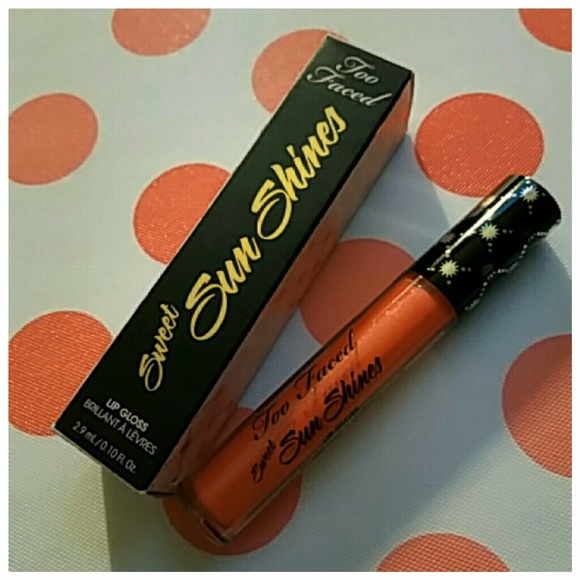 TOO FACED Sweet Sun Shines Lip Gloss; PAPAYA