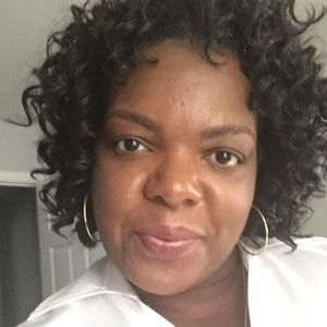 Meet your Posher, Latasha