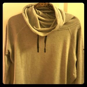 Nike Drifit cowleck sweatshirt