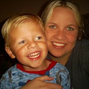 Meet your Posher, Raechel