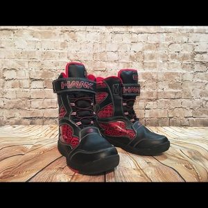 KID'S THERMOLITE BOOTS BLACK & RED, SIZE 4
