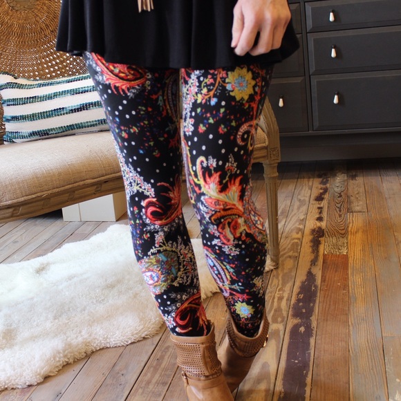 Black paisley print leggings - Picture 2 of 3