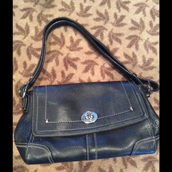 Coach black leather pebble shoulder bag