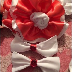 Sock and bow set