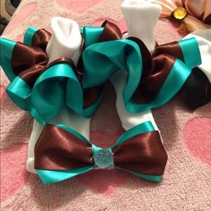 Sock and bow set