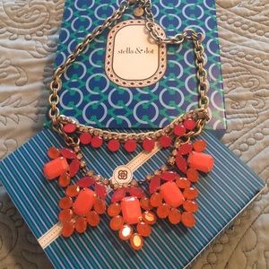 Stella & Dot Lila Necklace