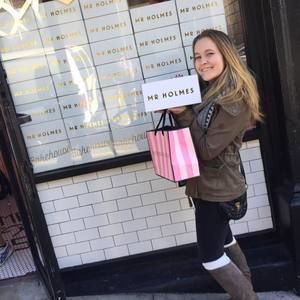 Meet your Posher, Whitney