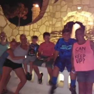 Meet your Posher, Diana