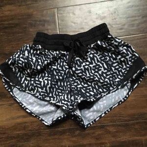 Lululemon hotty hot shorts