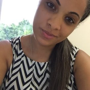 Meet your Posher, Paula