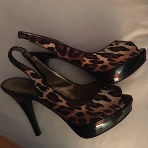 Guess cheetah Heels