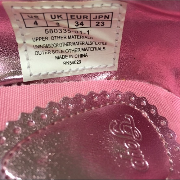 💝GAP KIDS 💝 Girls shoes size 4 - Picture 2 of 3