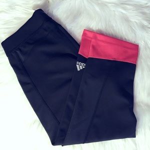 💕 Pink Adidas Capri 💕