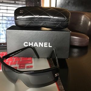 Authentic Chanel Sunglasses CC Authentic Chanel Sunglasses CC