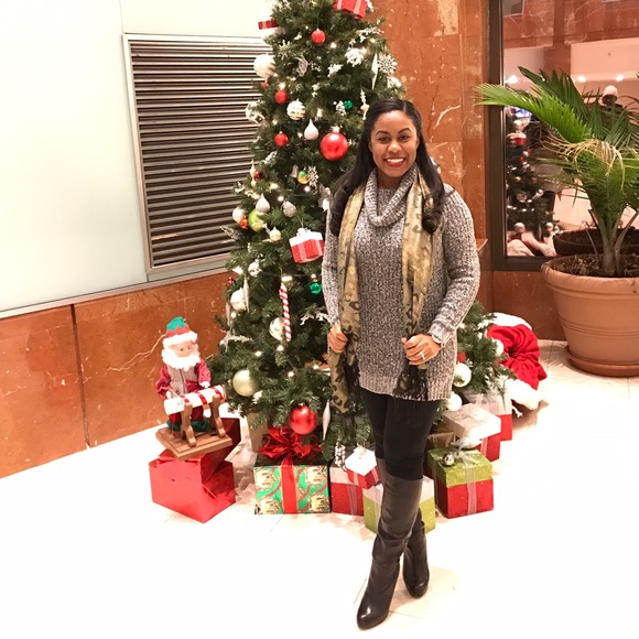 Meet your posher, Ashley! - Picture 2 of 4