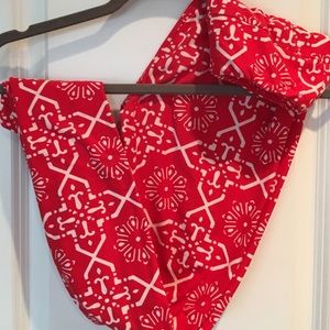 LuLaRoe OS red leggings