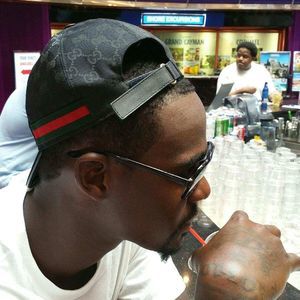 Meet your Posher, Marques