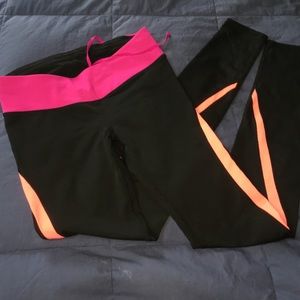 GapFit gfast yoga leggings - black/pink/coral sz S