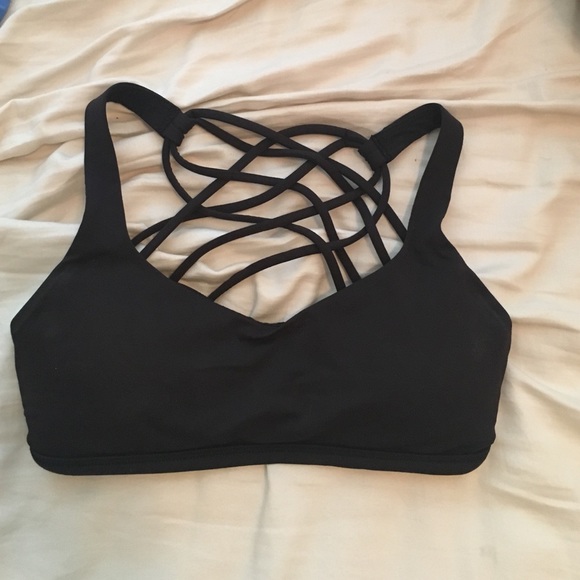 Lulu lemon wild&free strappy sports bra size 4