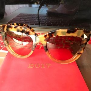 Authentic VALENTINO SUNGLASSES 💜