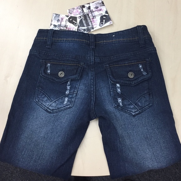 Designer Jeans - Picture 2 of 4