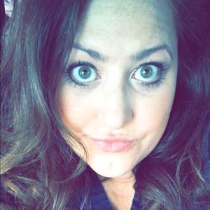 Meet your Posher, Addie