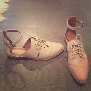 Rebecca Minkoff flat, blush Patton leather brogues
