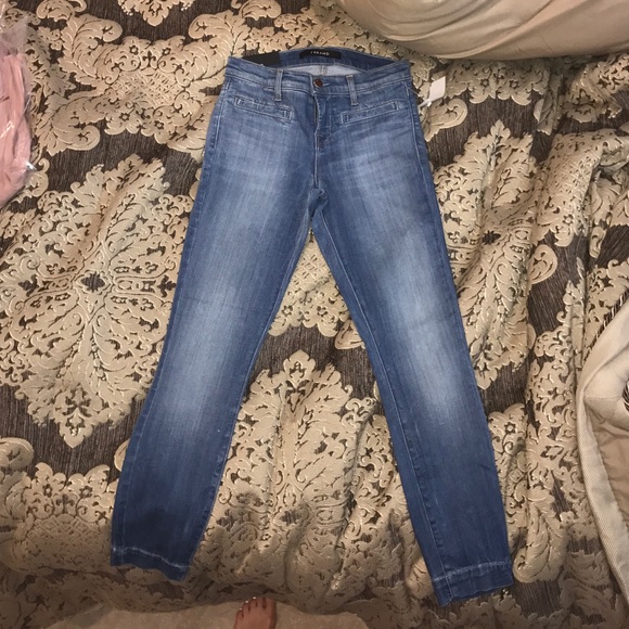 J BRAND SKYLA CROP SKINNY JEANS