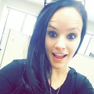 Meet your Posher, Valarie