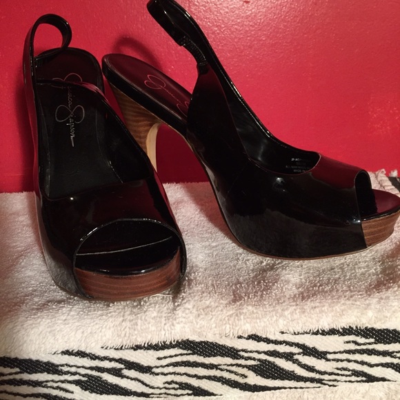 Adorable👠 Heels - Picture 2 of 4