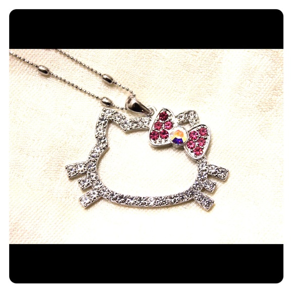 Hello kitty necklace - Picture 2 of 2