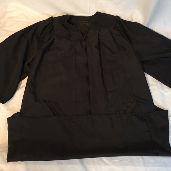 ‼️SOLD ‼️ Oak Hall Green Weaver Graduation Gown - Picture 4 of 4