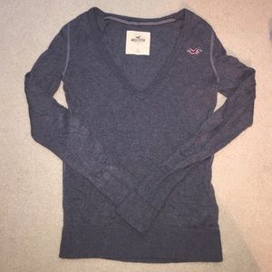 Hollister sweater