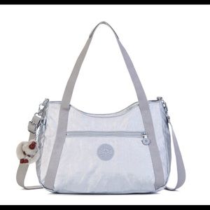 Kipling Waylon Metallic silver Msrp $134 +Tax