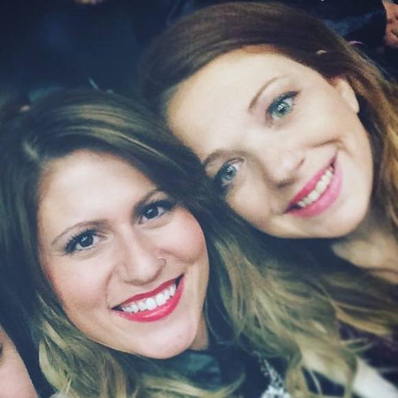 Meet your Posher, Alison - Picture 1 of 1